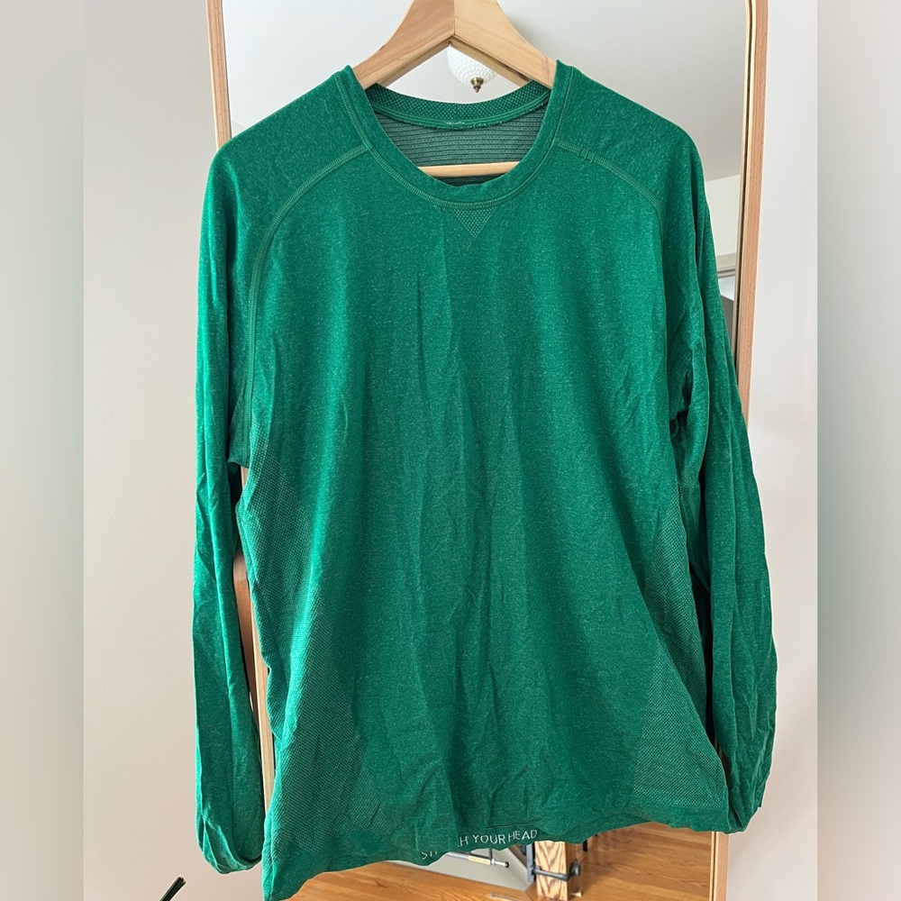 Men's Lululemon Green Long Sleeve Lightweight Shirt